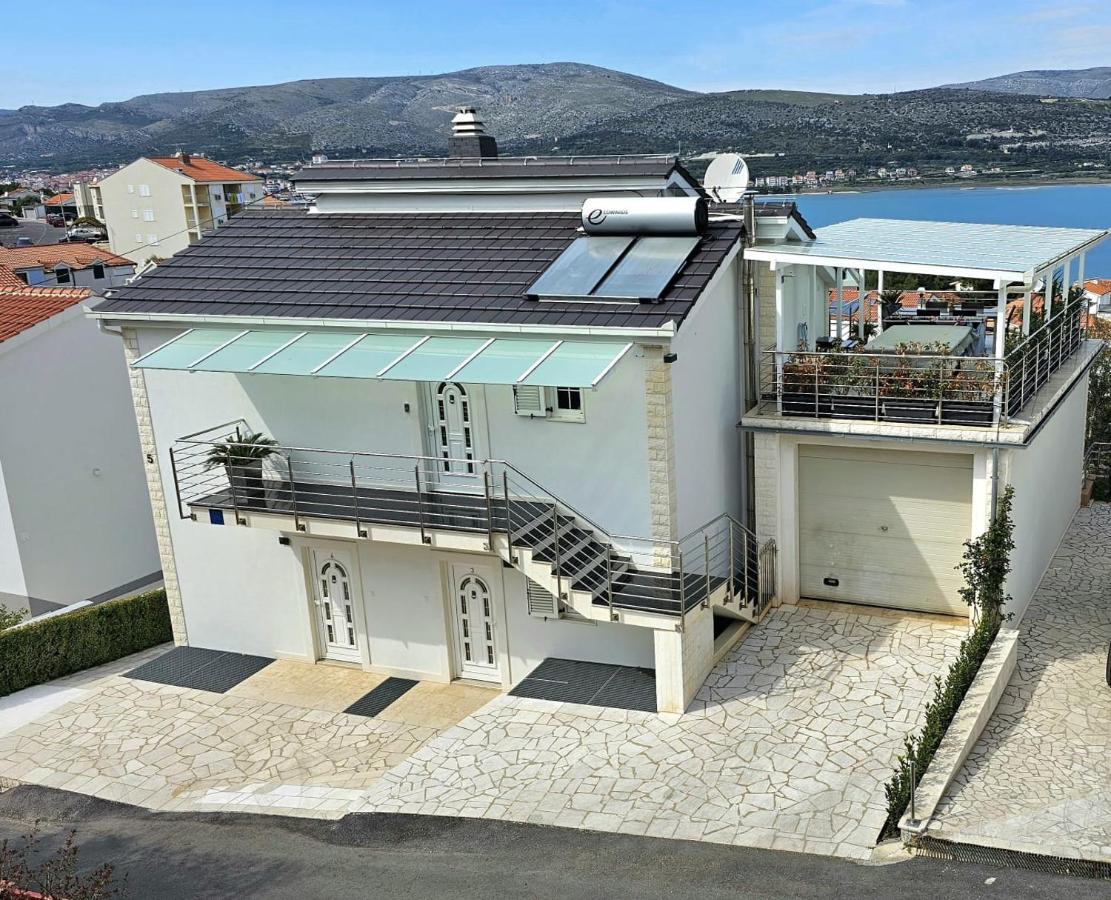Apartmani Barnjak Traù Esterno foto