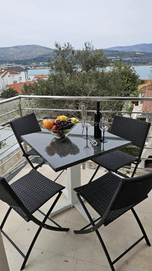 Apartmani Barnjak Traù Esterno foto
