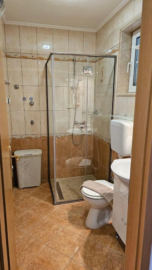 Apartmani Barnjak Traù Esterno foto