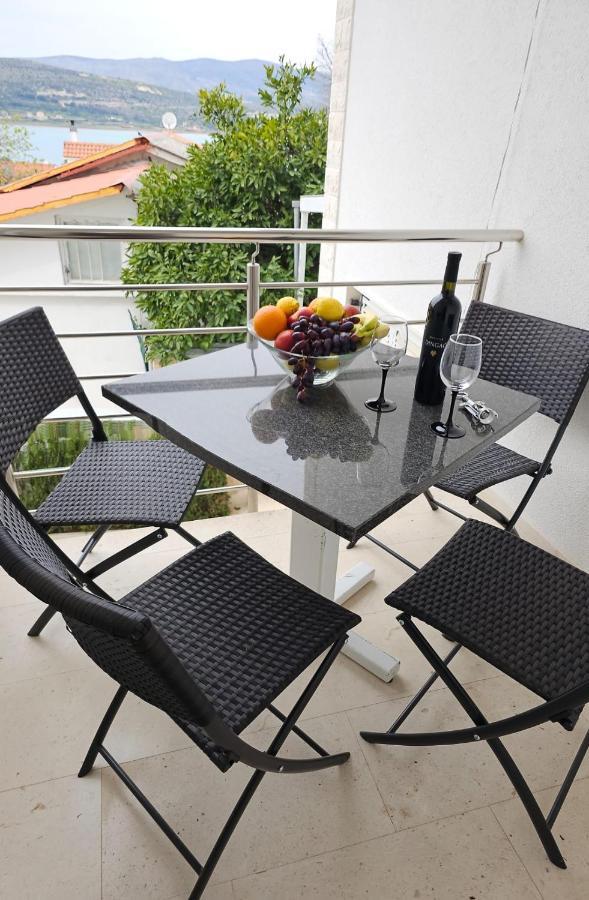 Apartmani Barnjak Traù Esterno foto