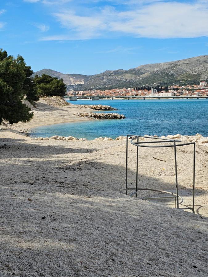 Apartmani Barnjak Traù Esterno foto