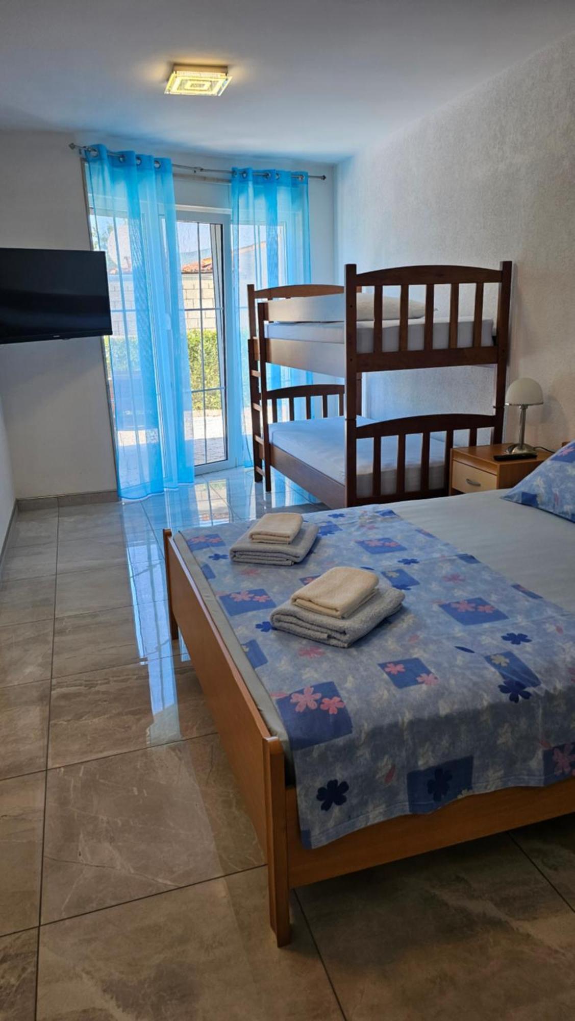 Apartmani Barnjak Traù Esterno foto